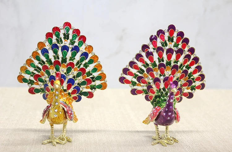 Swaroski Tavuskuşu Alk3835