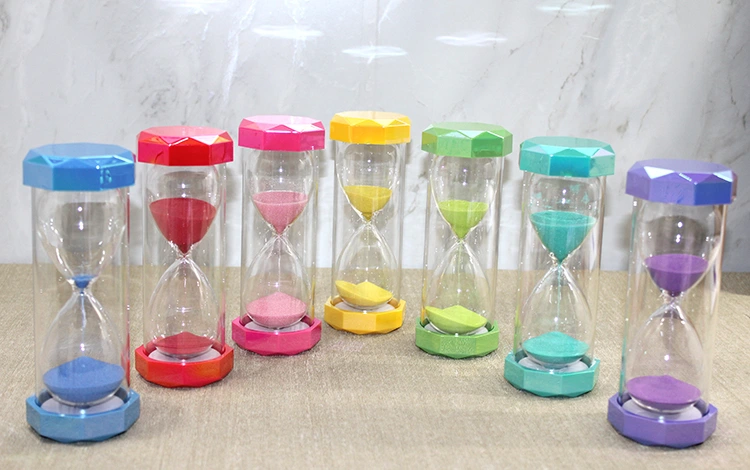 Plastik Çerceveli Renkli 15 Dk Kumsaati Alk4564