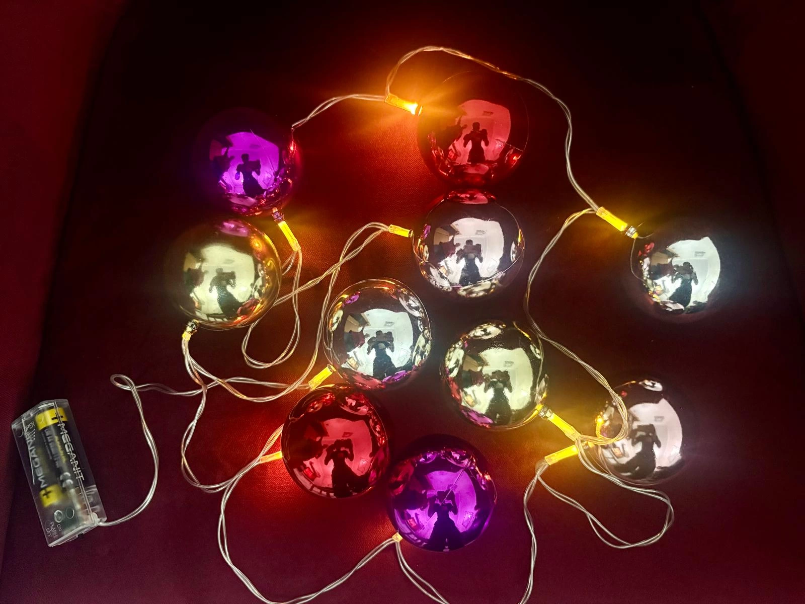 2 Metre 10 Led Pilli 2 Kademeli Parlak Top Led Yılbaşı Ağacı Süsü Mz-3